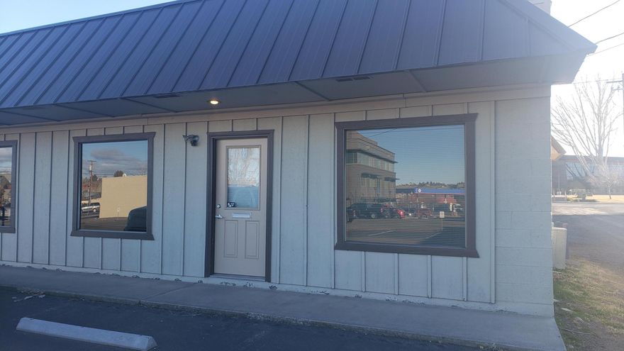 Downtown Madras Rental Space Strip Center across from Black Bear Diner and adjacent to the Chamber of Commerce.   Two units available, each 800 sq. ft. with bathroom.   Paved Parking, easy access in and out of the property.   The units are wide open space,  with carpet currently.   HVAC is metered separately and in each unit, not shared.   Price is .95 sq. ft. + common area charge of $160 per month pays for water/sewer/parking lot repairs and snow plowing/landscaping/property taxes/building insurance.

Lease terms of 2-3 year minimum, preferred. $500-$1,000 deposit based on tenant.   Preferred medical, professional, social services and non profits.  Retail stores discouraged without history, brand and strength of client.

Other tenants include chiropractor, massage therapist, computer services.  Banks, restaurants and courthouse/city hall/police station adjacent.