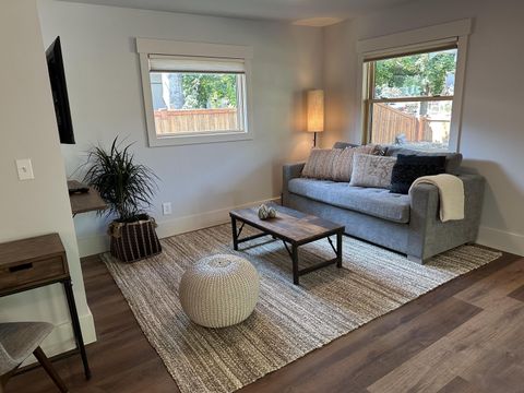 Tiny photo for 852 NW Columbia Street, Bend, OR 97703 (MLS # 220215640)