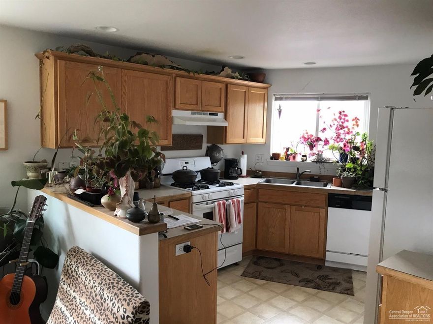 Ideally located duplex in NE Bend. Close to eastside medical facilities, restaurants, and shopping, yet just minutes from downtown Bend. Pilot Butte State Park is just out the door for hiking, jogging, and dog walking opportunities, not to mention fantastic fireworks! An excellent, stable addition to your investment portfolio, this multiplex offers the most attractive gross rent multiplier of any duplex currently available in Bend.
