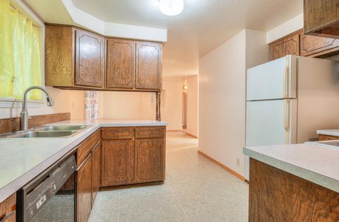 Tiny photo for 16054 Burgess Road, La Pine, OR 97739 (MLS # 220213033)