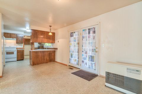 Tiny photo for 16054 Burgess Road, La Pine, OR 97739 (MLS # 220213033)