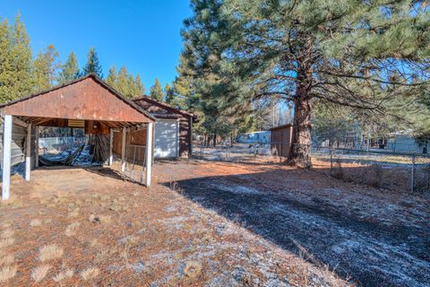 Tiny photo for 16054 Burgess Road, La Pine, OR 97739 (MLS # 220213033)