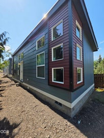21298 NE Butler Market Road # 1 Bend OR 97701