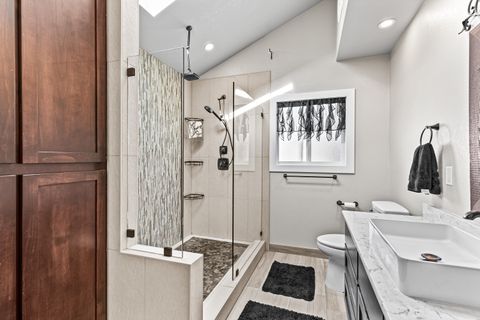 Tiny photo for 1528 Terrace Drive, Medford, OR 97504 (MLS # 220211703)