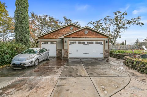 Tiny photo for 1528 Terrace Drive, Medford, OR 97504 (MLS # 220211703)