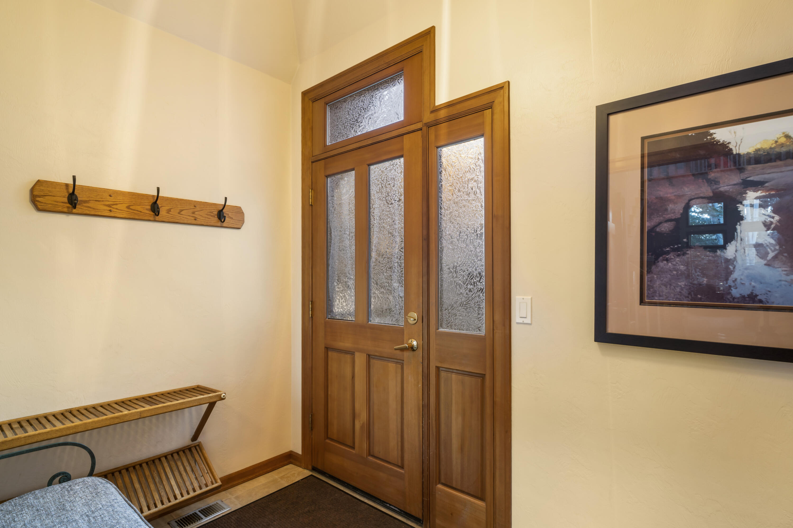 StoneTH - Residential