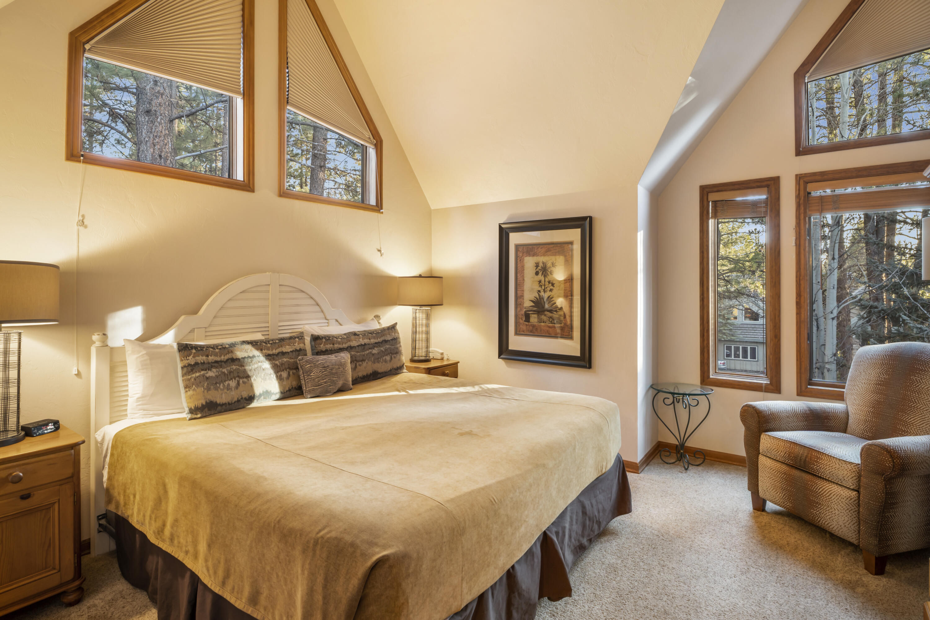 StoneTH - Residential