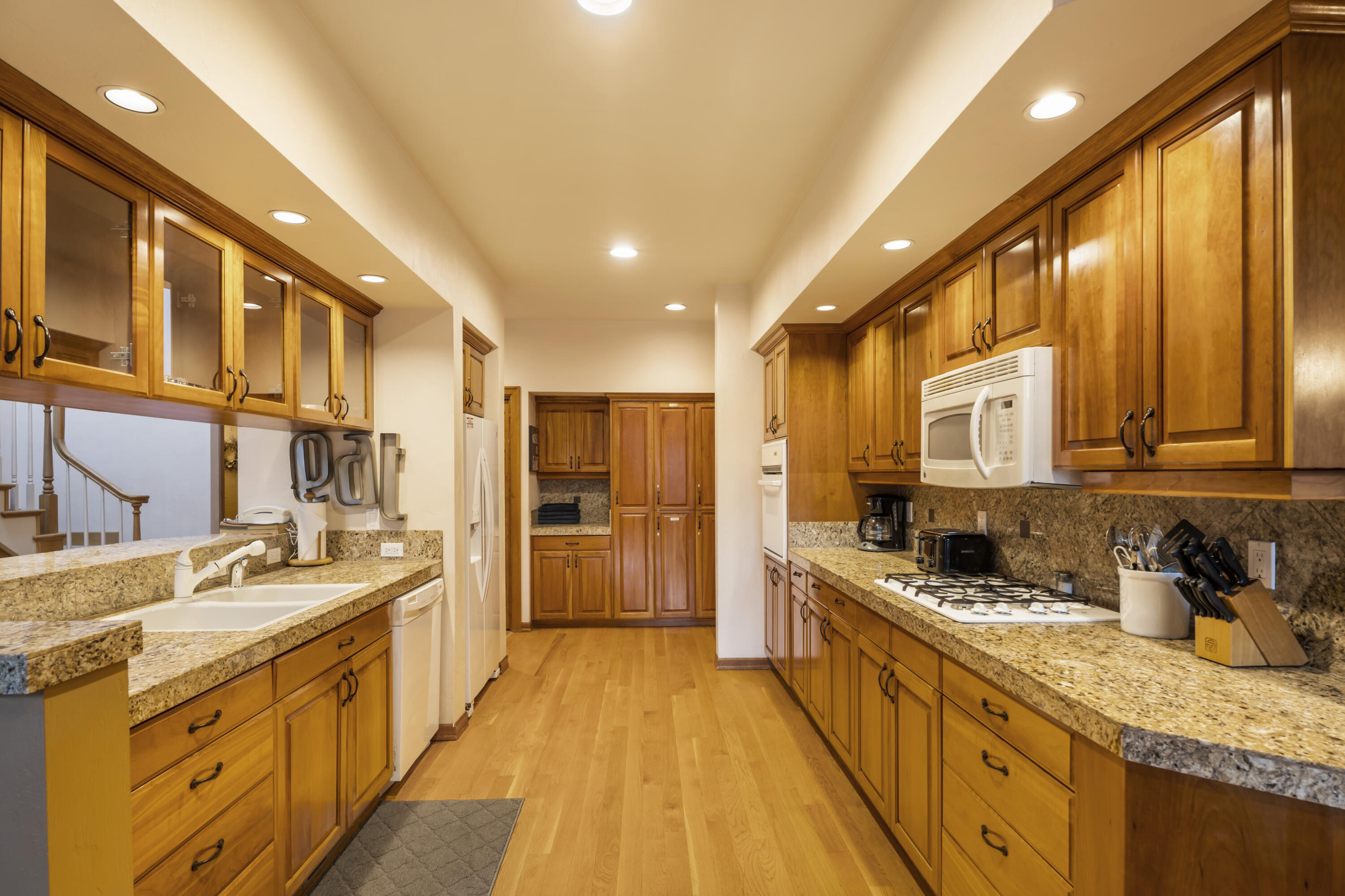 StoneTH - Residential