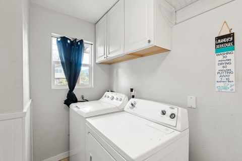 Tiny photo for 244 NE B Street, Grants Pass, OR 97526 (MLS # 220217211)