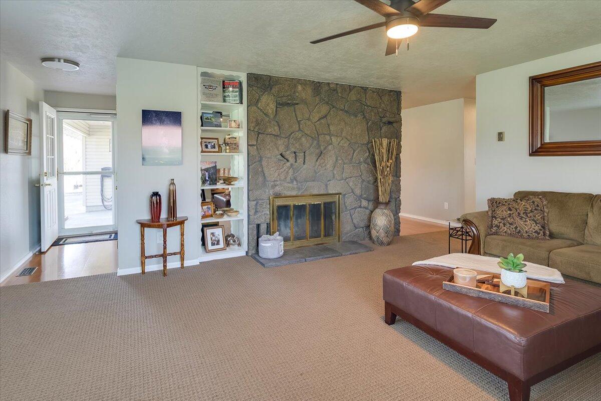 270 NW 19th Street