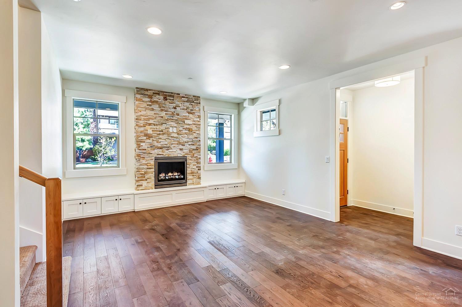 NorthWest Crossing - Residential