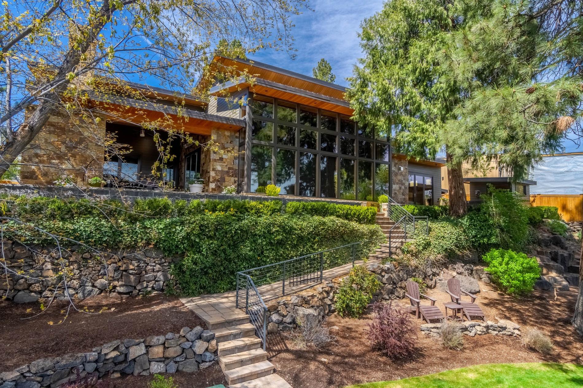 River Terrace - Residential