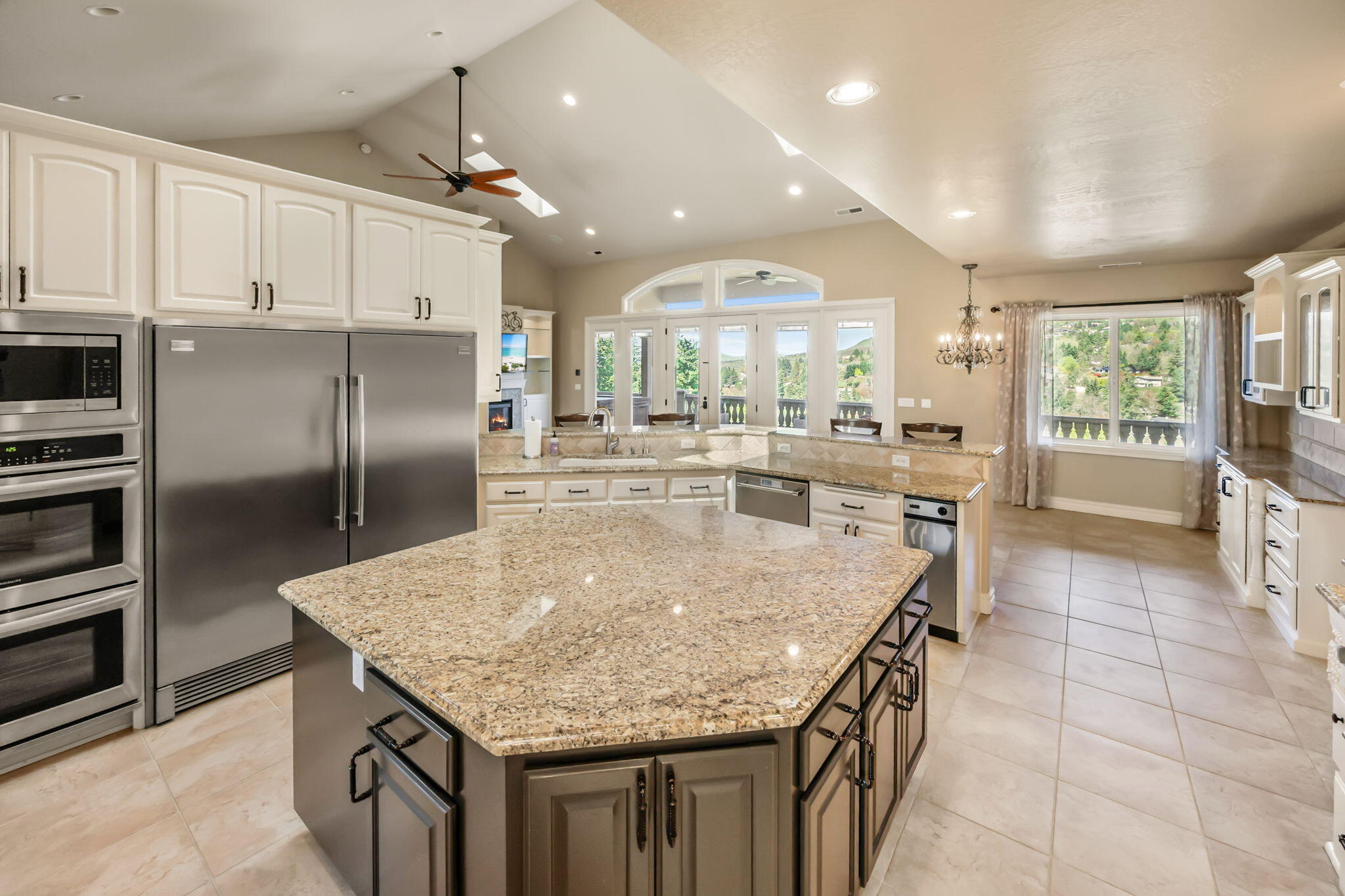 Crystal Heights Phases I &II - Residential