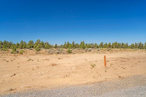 Tiny photo for 68385 Conquest Road #Lot 6, Bend, OR 97701 (MLS # 220206649)