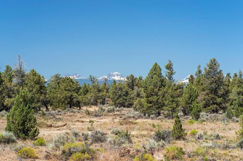 Tiny photo for 68385 Conquest Road #Lot 6, Bend, OR 97701 (MLS # 220206649)