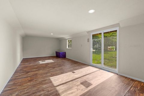 Tiny photo for 1944 Gary Street, Klamath Falls, OR 97603 (MLS # 220217529)