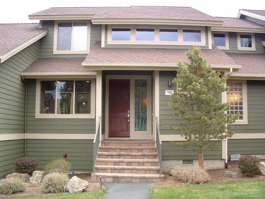 Beautifully Furnished 3 Bed/2.5 Bath Creekside Townhome 1871 Sq Ft at the End of Cul de sac, Low traffic. Listen to the Creek from your Large raised Paver Patio with Hot Tub Morning Sun on East facing deck afternoon Shade. Custom Paint throughout. Custom Lighting, Faucets and Window Treatments. Luxury finishes, Granite tile counters. Cherry Cabinets with under Cab lighting in Kitchen, Custom Back Splash. Slate Entry into Half Bath, Kitchen floor, surrounding Fireplace in Great Room. Tile floors in All Baths. Enjoy All the Amenities Eagle Crest Has to Offer!