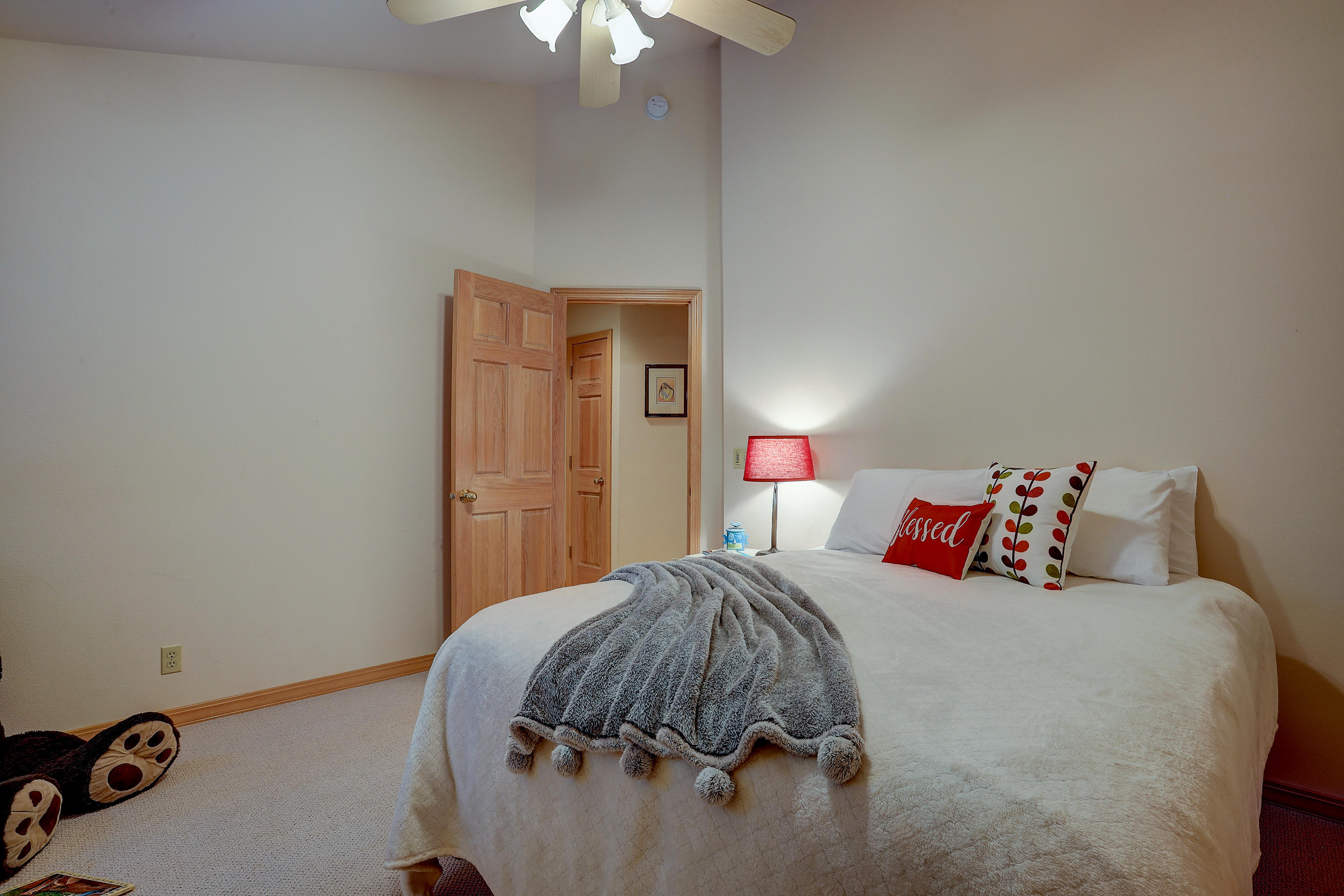 Fairway Point Villag - Residential