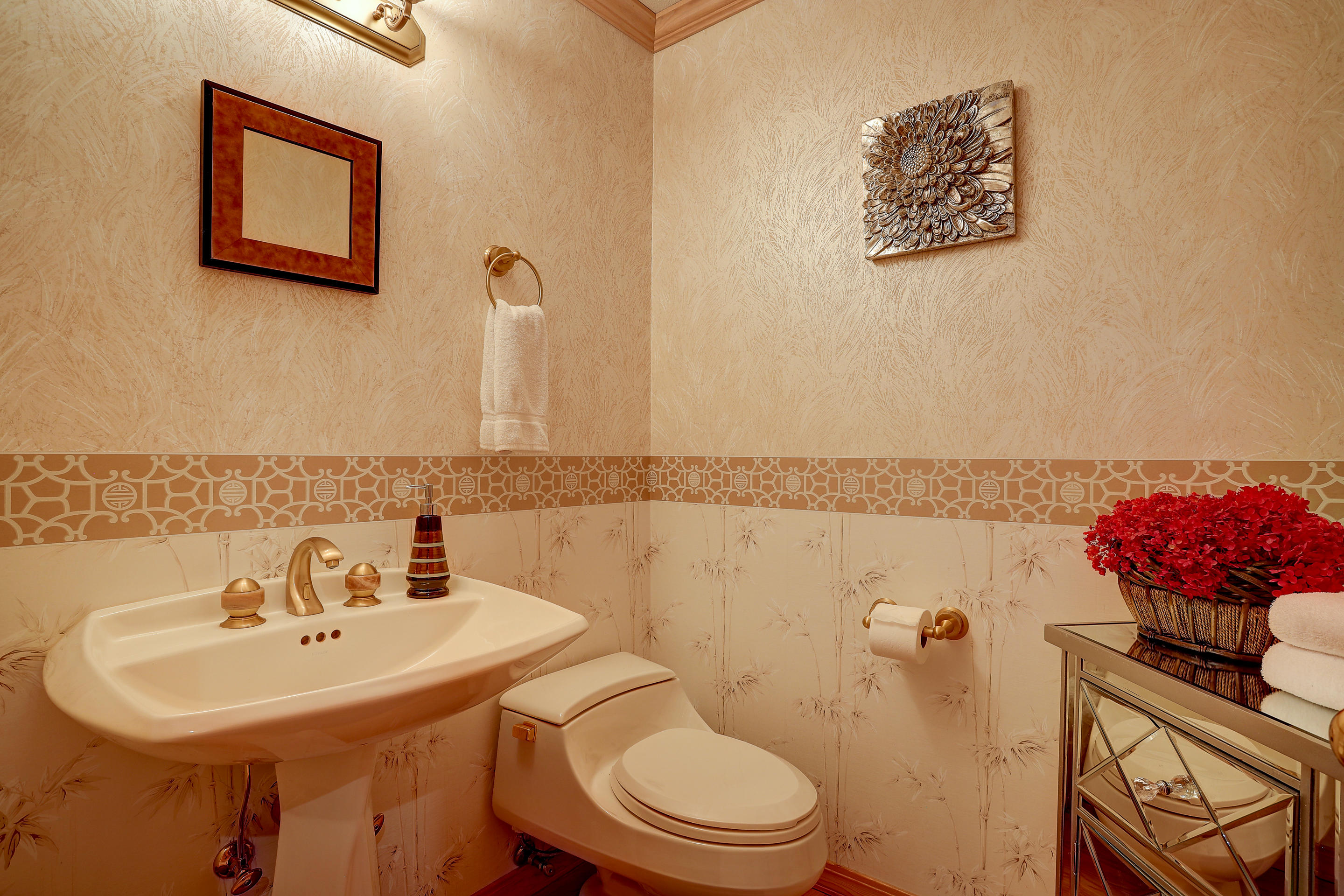 Fairway Point Villag - Residential