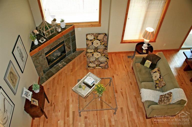 Skyliner Summit - Residential
