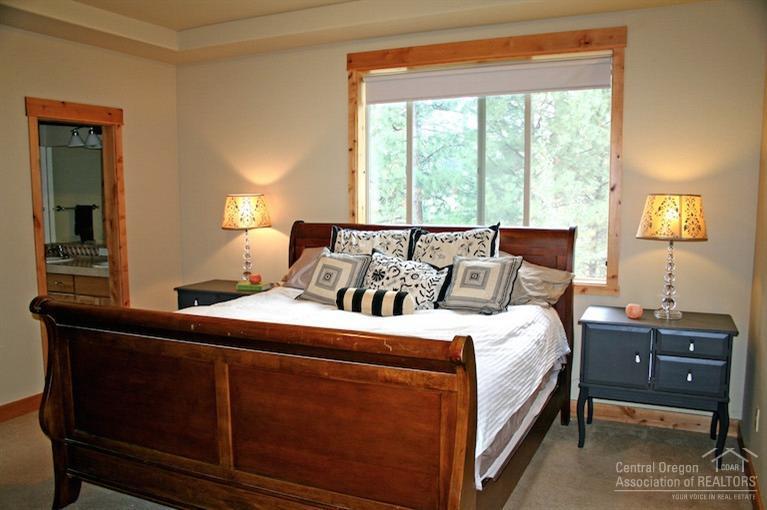 Skyliner Summit - Residential