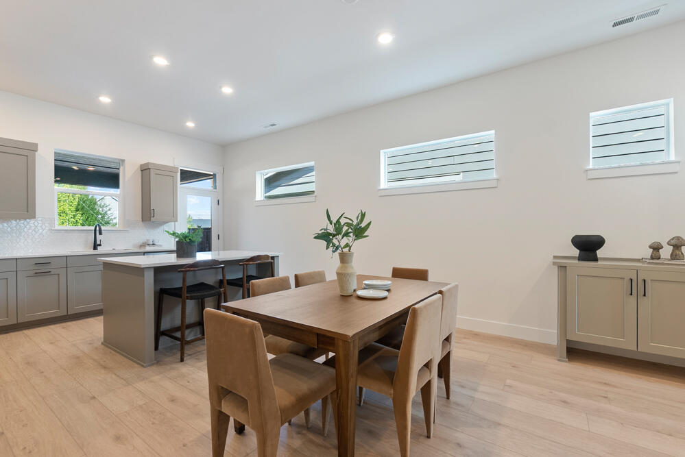 Easton - Residential