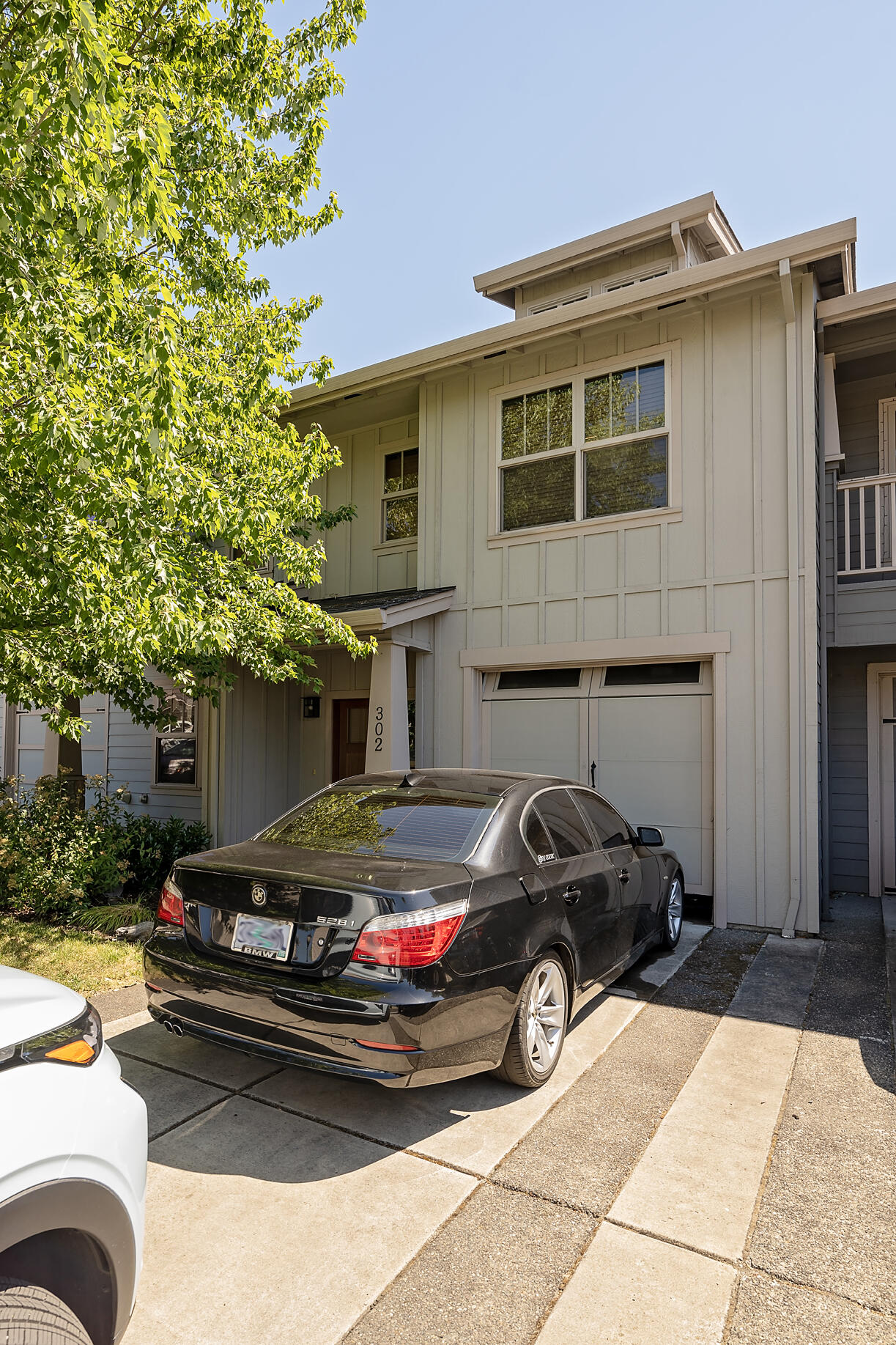Alderwood Townhomes - Residential