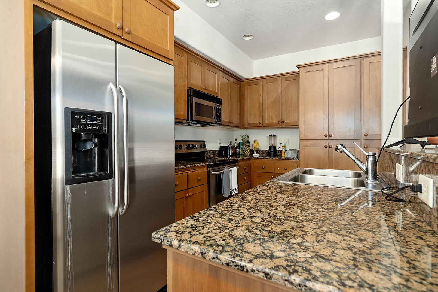 Alderwood Townhomes - Residential