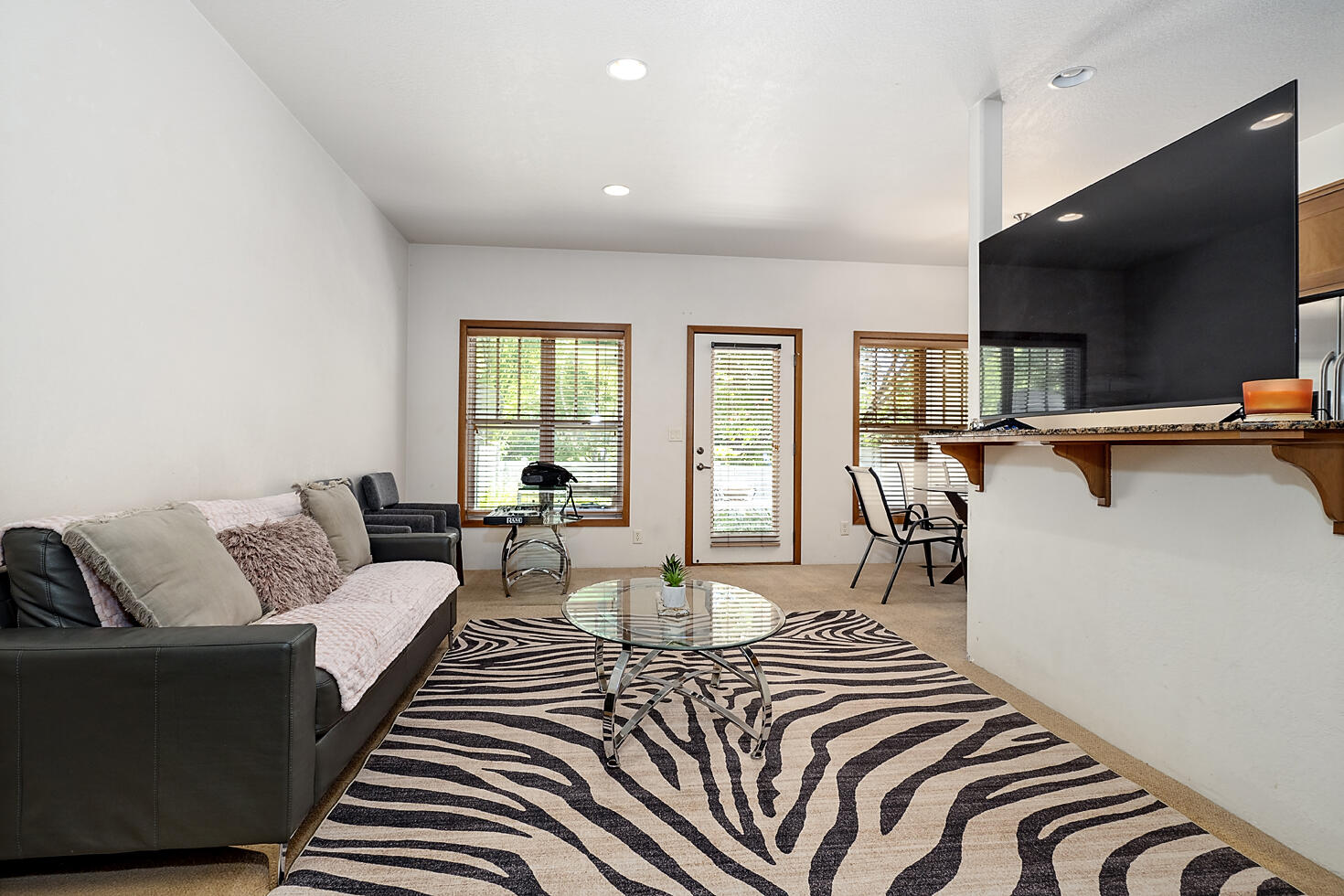 Alderwood Townhomes - Residential