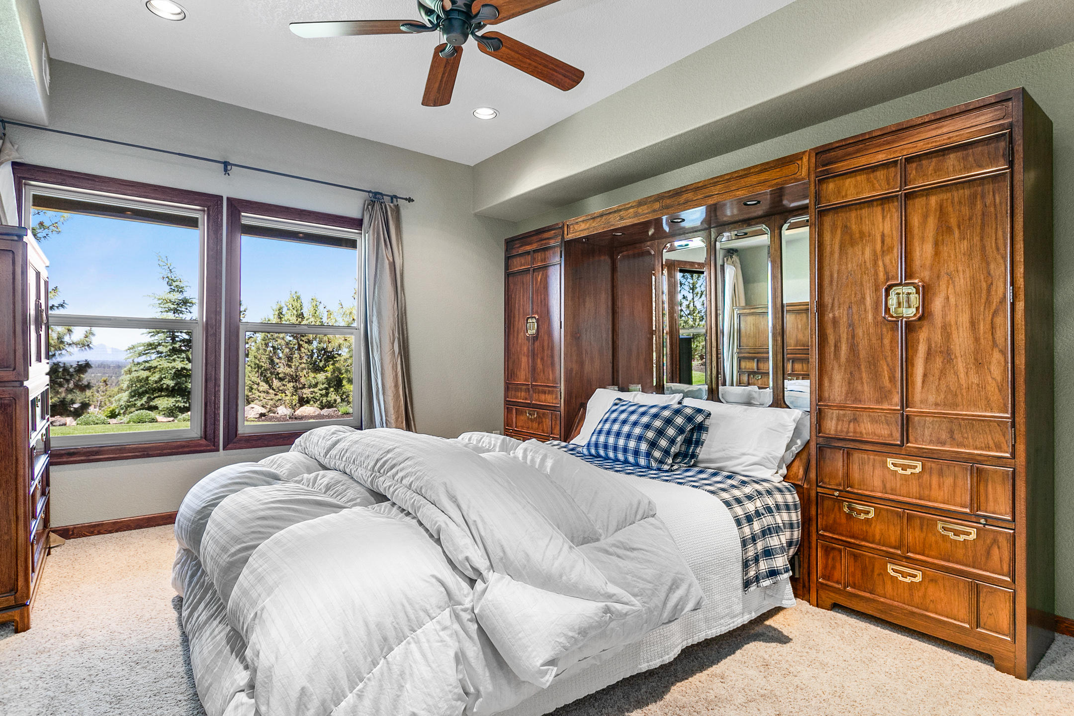 Awbrey Butte - Residential