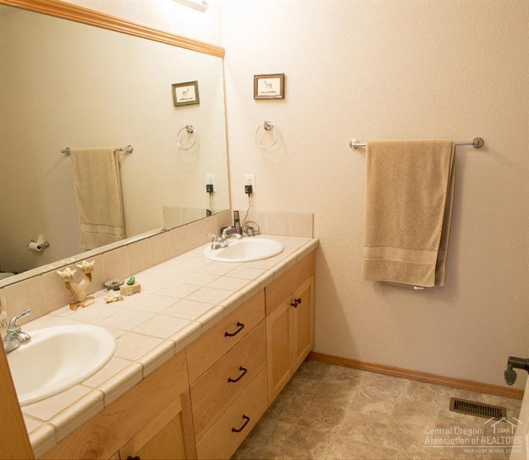 Boulder Brook - Residential