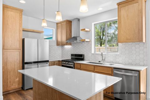 Tiny photo for 108 Madison Street, Talent, OR 97540 (MLS # 220219776)
