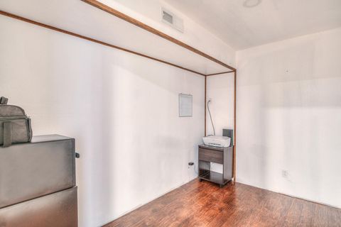 Tiny photo for 1133 NE Scenic Drive, Madras, OR 97741 (MLS # 220215421)