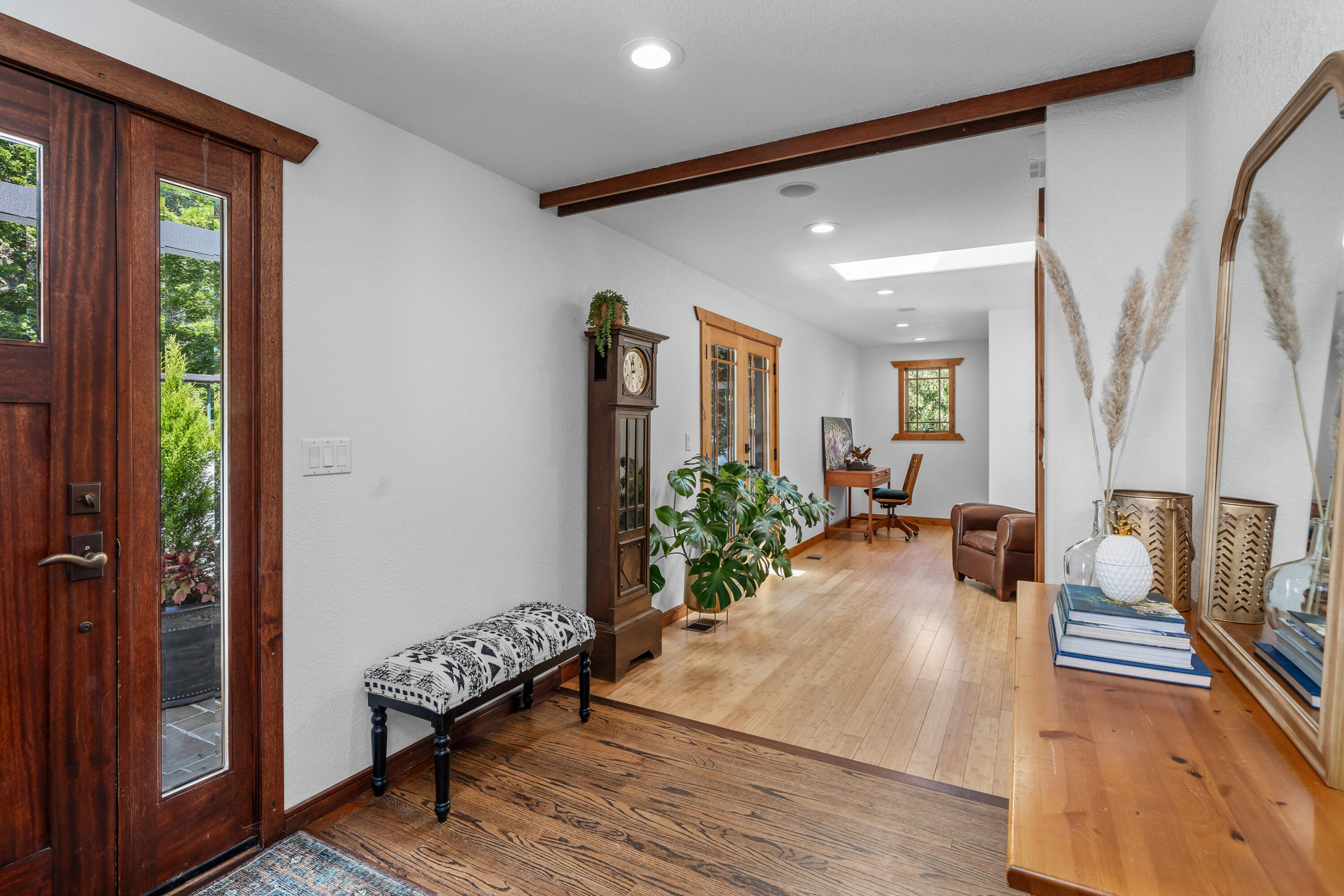 Pine West - Residential