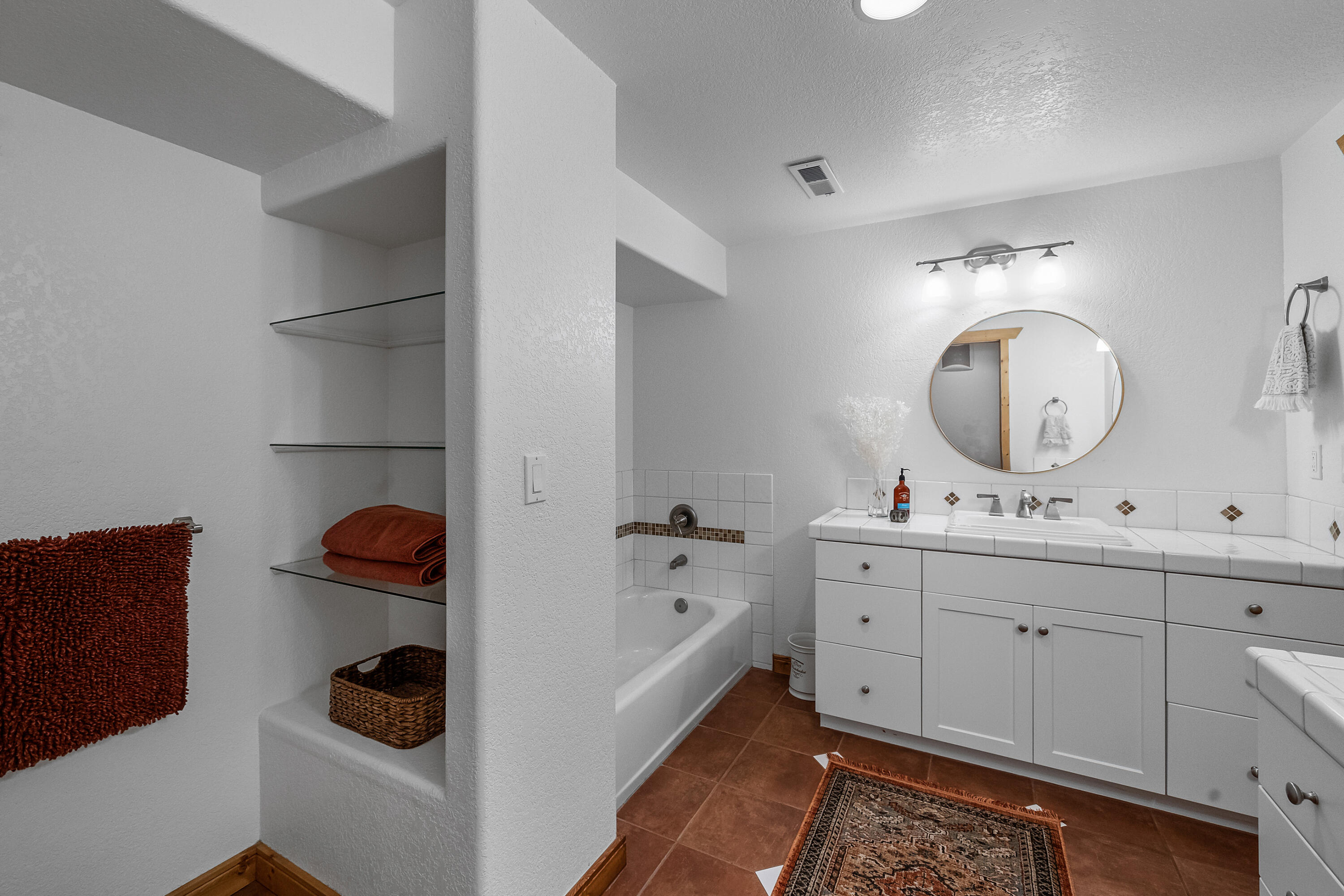 Pine West - Residential