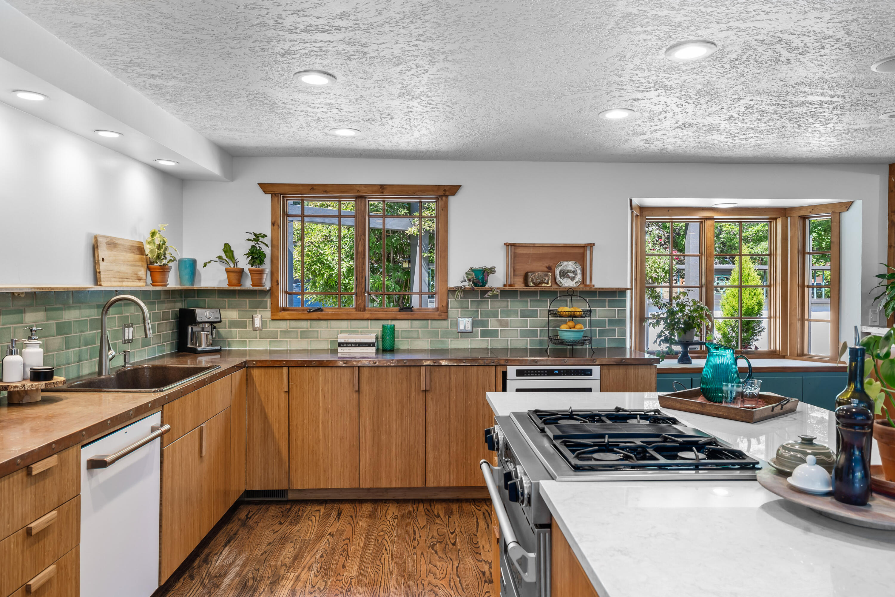 Pine West - Residential