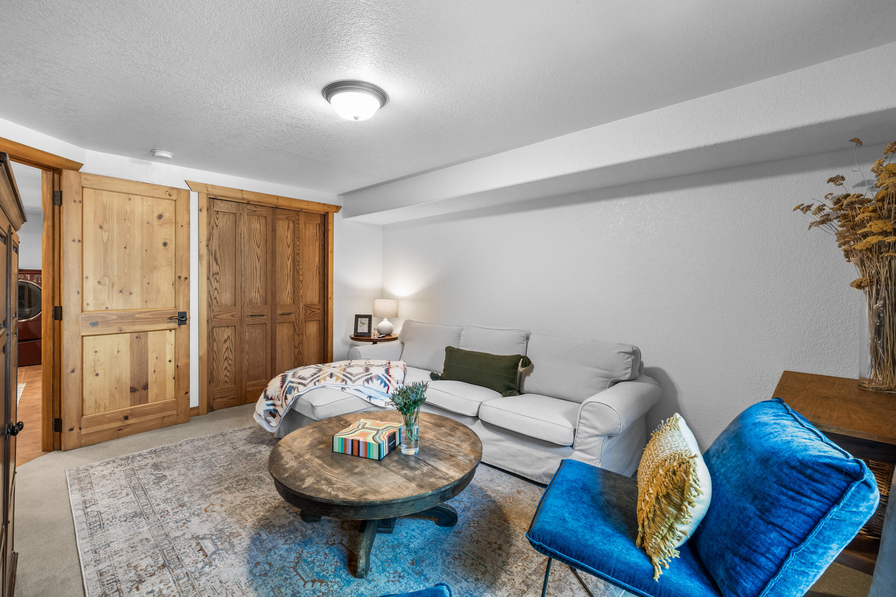 Pine West - Residential