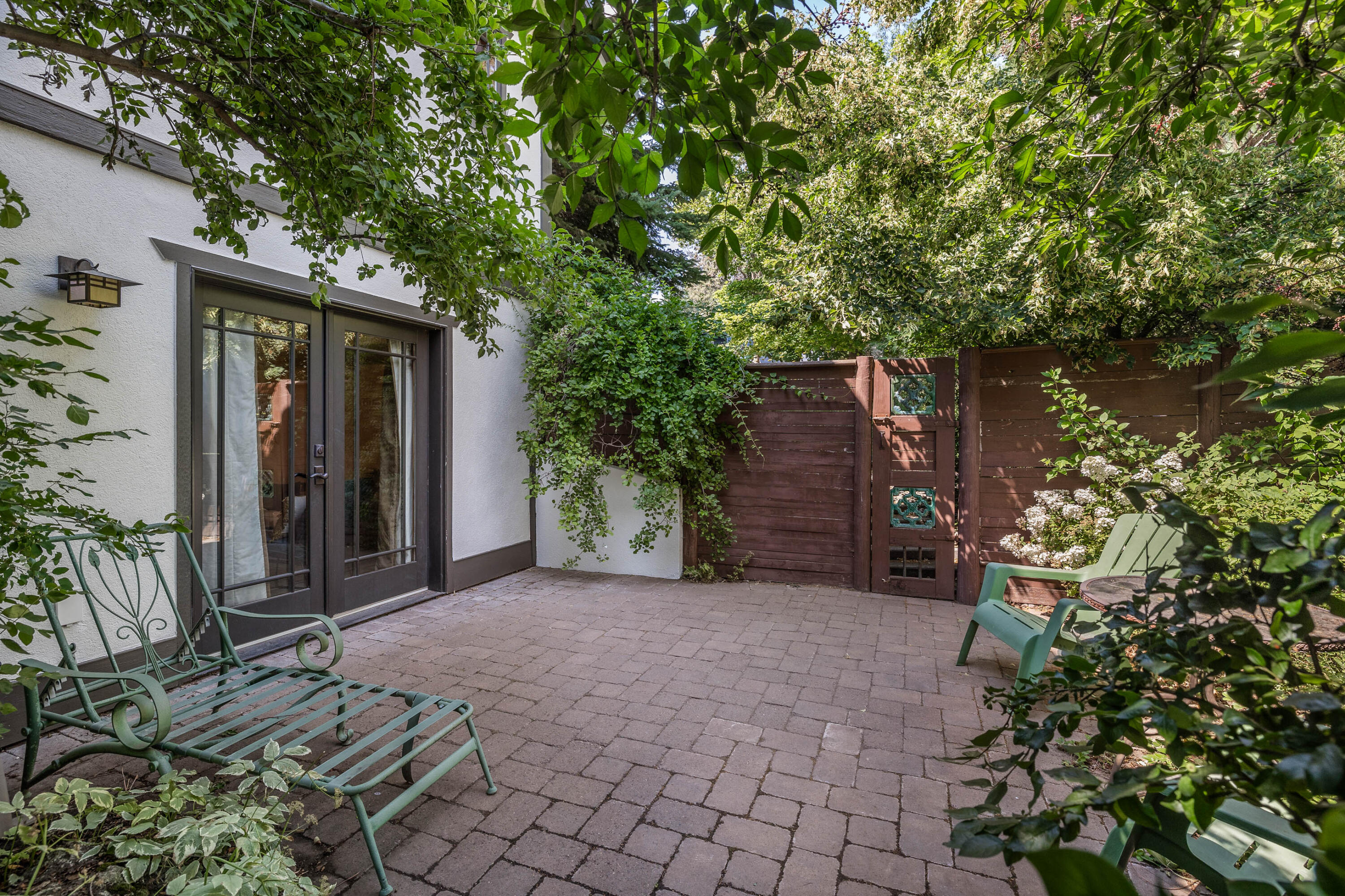 Pine West - Residential