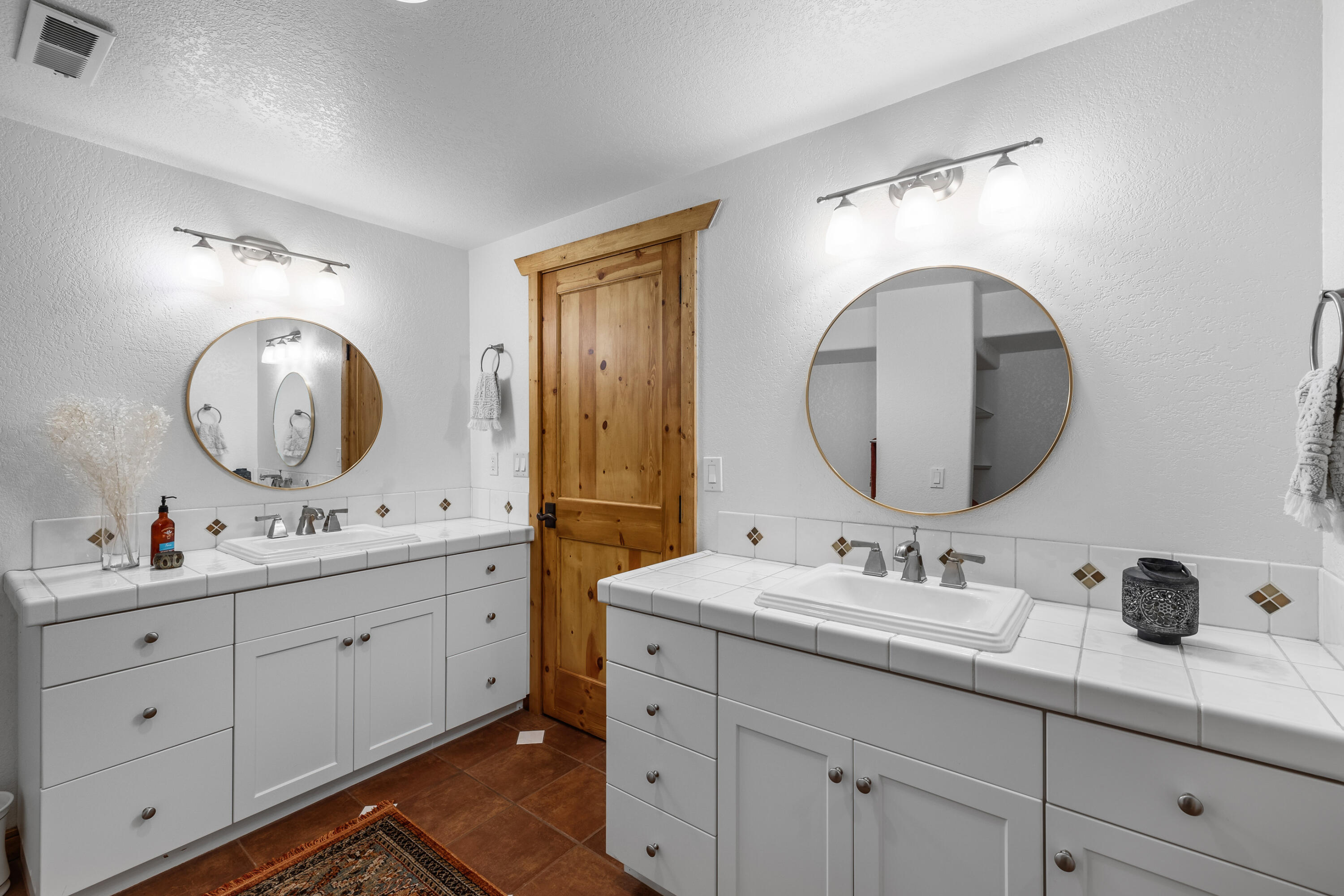 Pine West - Residential