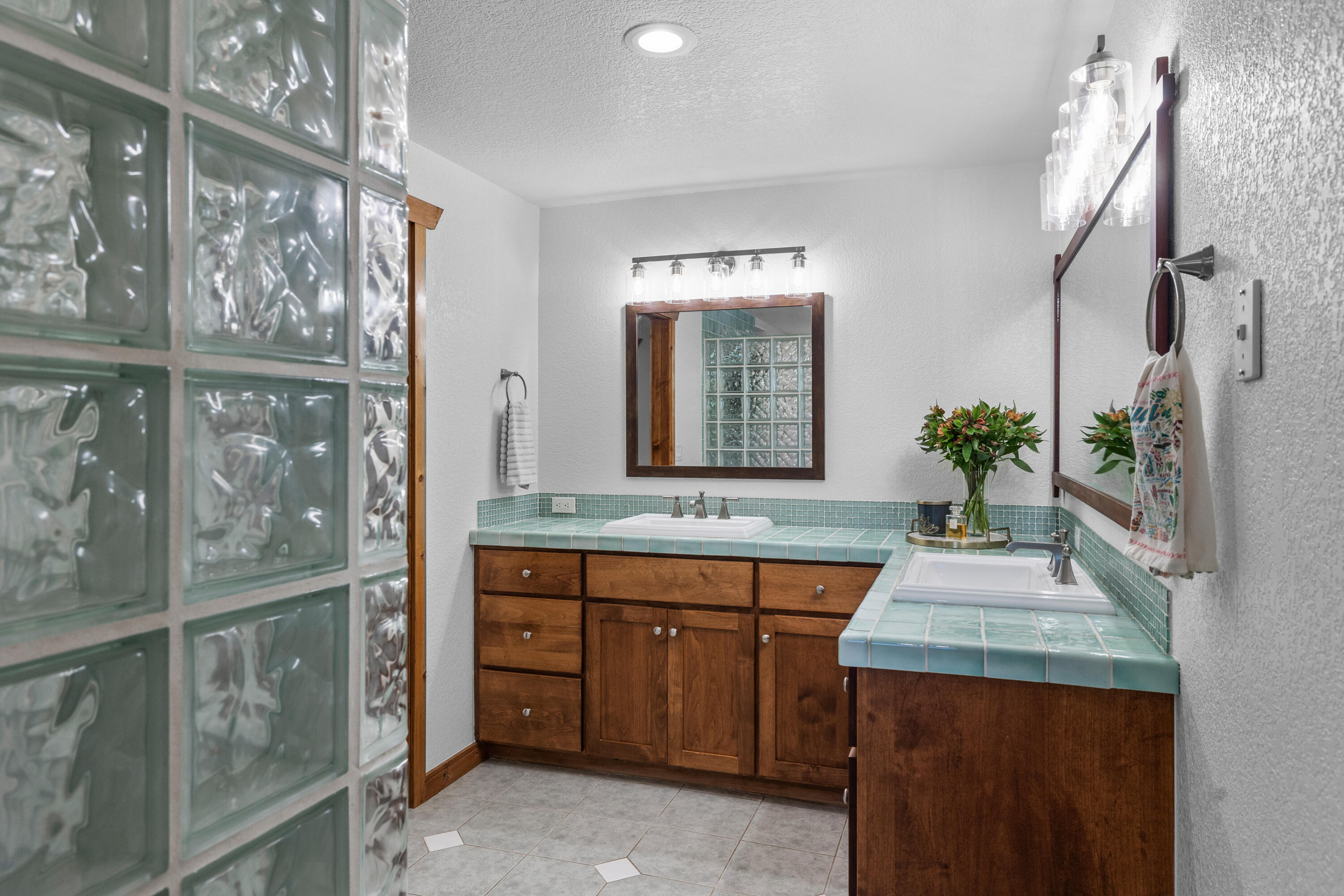 Pine West - Residential