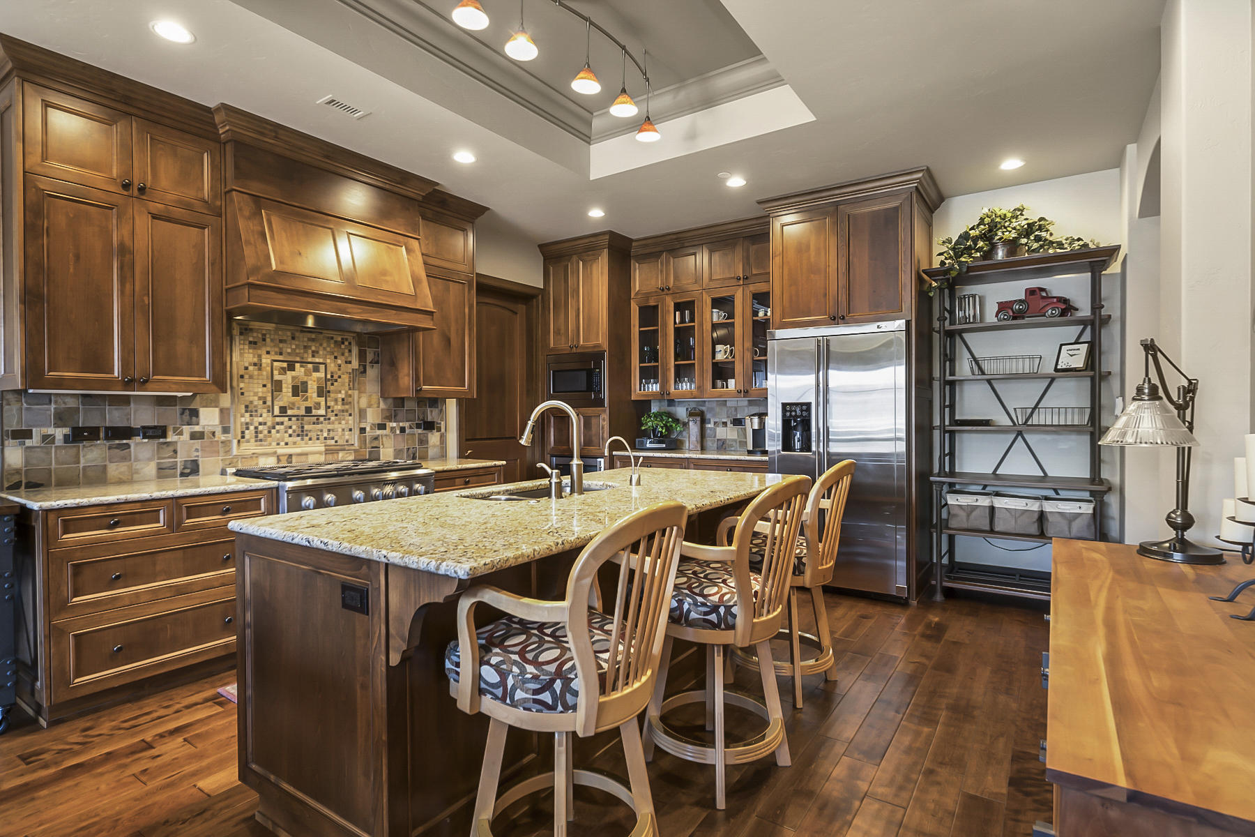 Plaza Condominiums - Residential