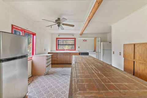 Tiny photo for 2150 Bridge Lane, Wolf Creek, OR 97497 (MLS # 220211970)