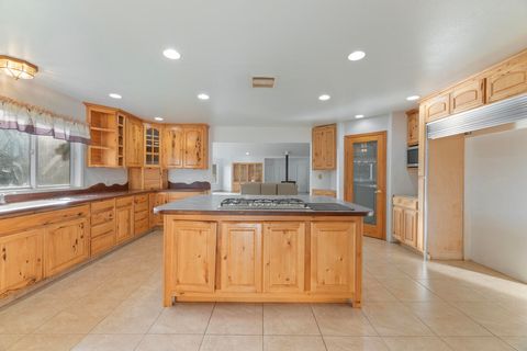 Tiny photo for 2150 Bridge Lane, Wolf Creek, OR 97497 (MLS # 220211970)