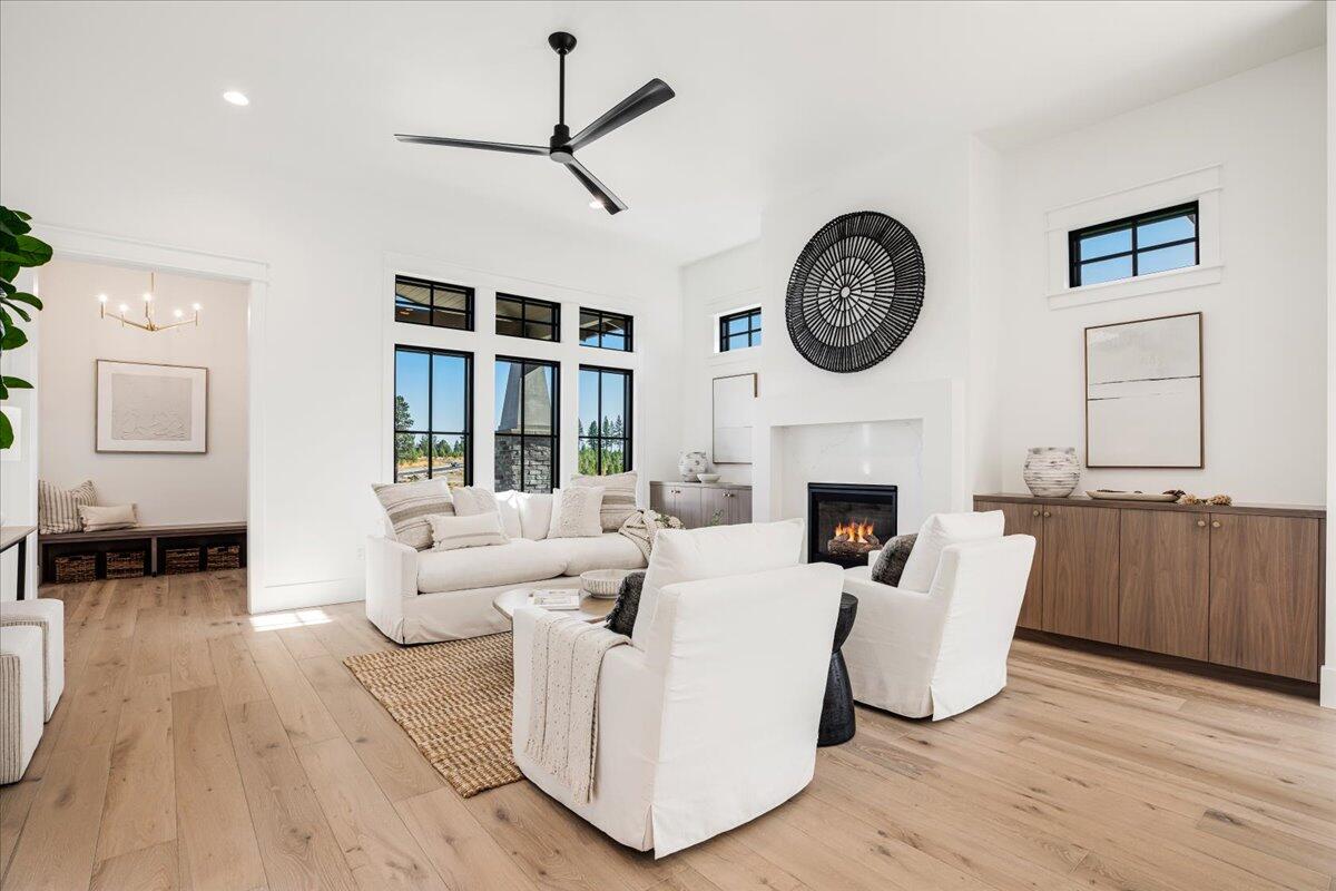 Discovery West Phase 5 - Residential