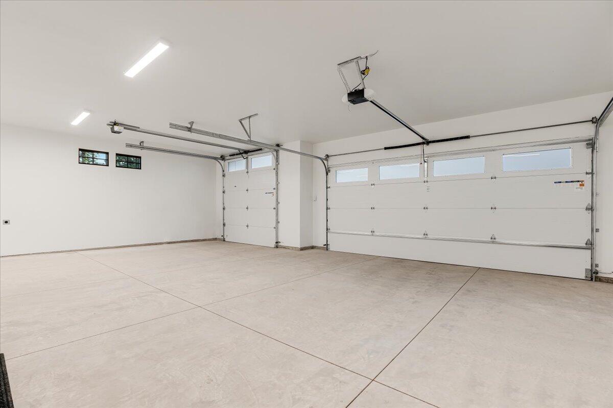 Discovery West Phase 5 - Residential