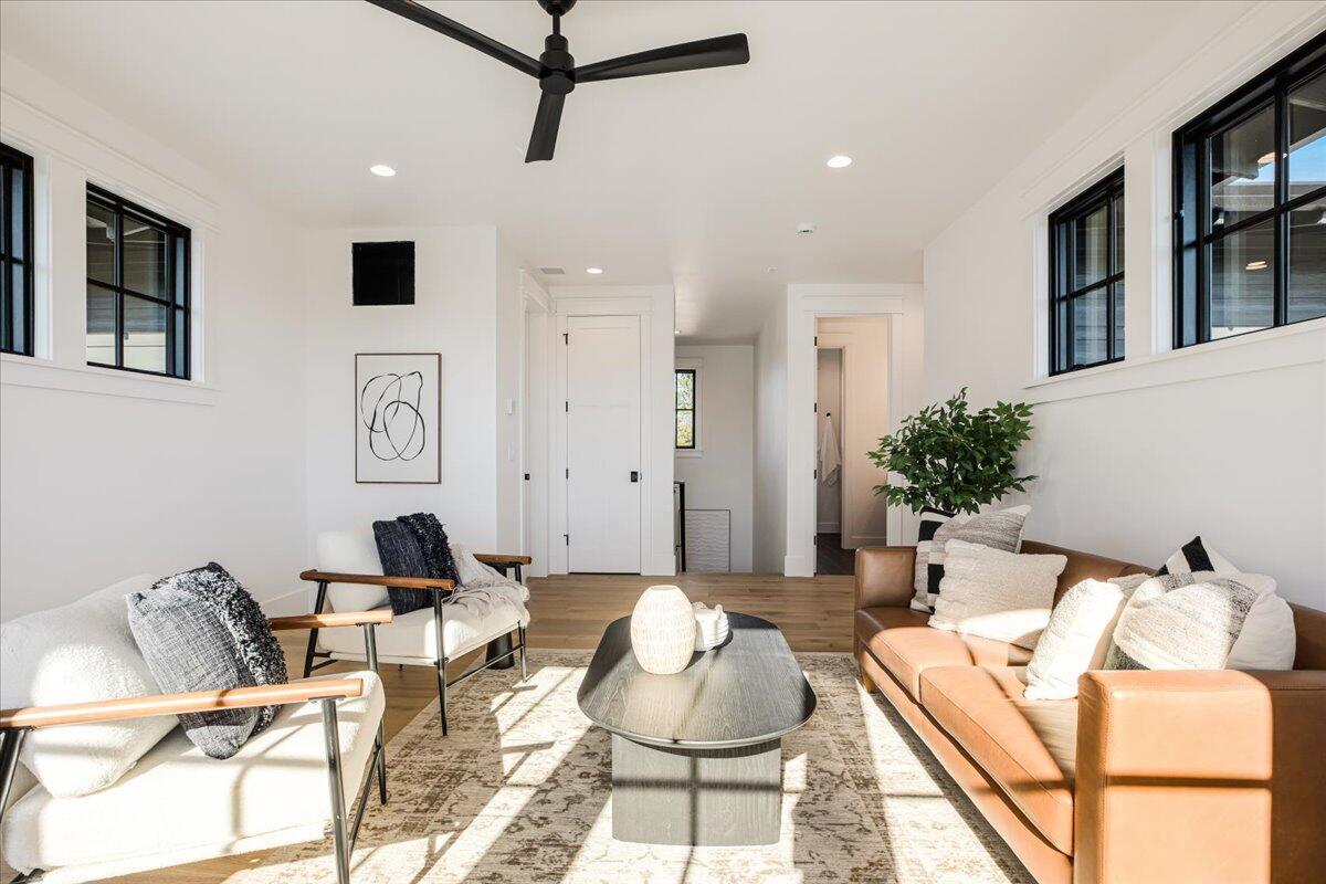 Discovery West Phase 5 - Residential