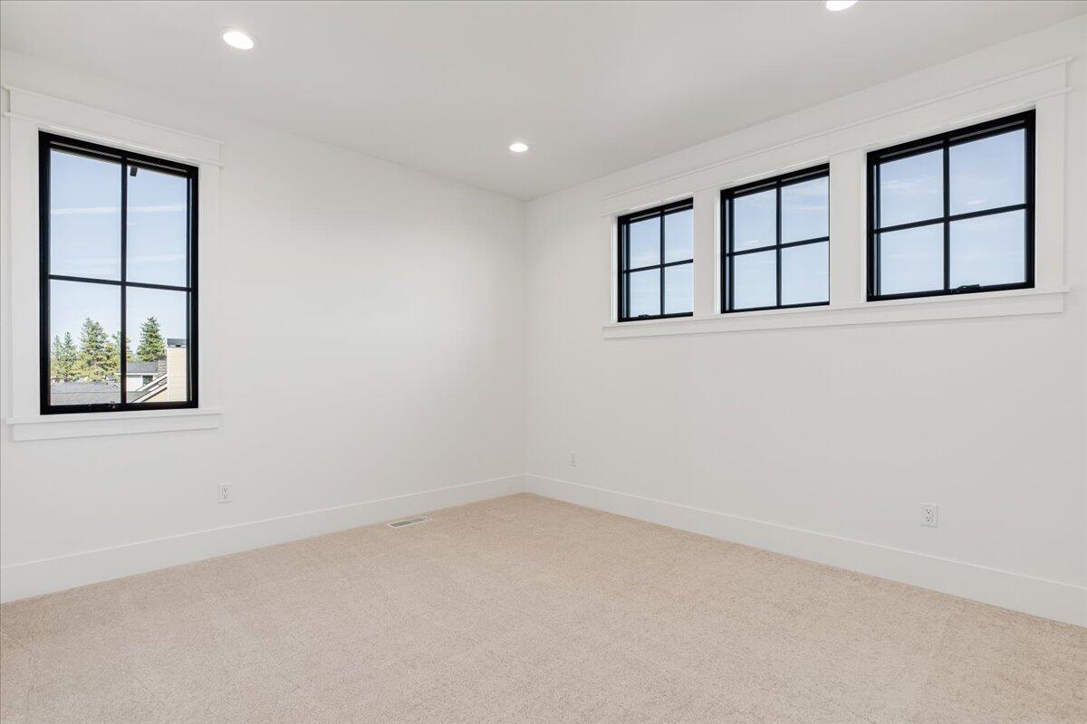 Discovery West Phase 5 - Residential