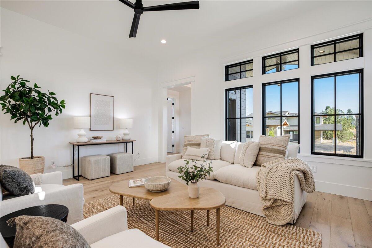 Discovery West Phase 5 - Residential