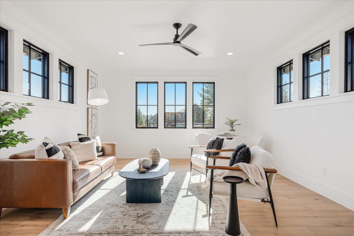 Discovery West Phase 5 - Residential