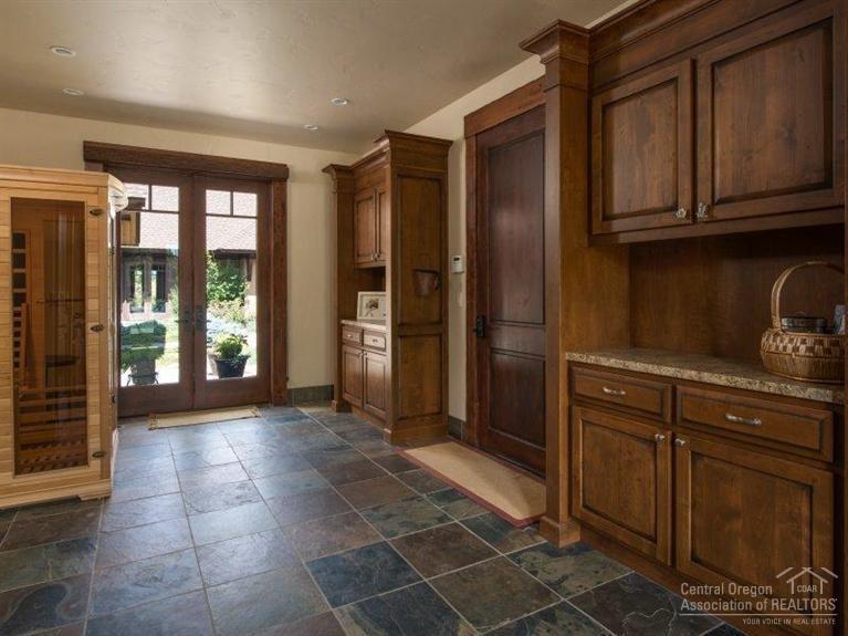 Deschutes River Ranc - Residential